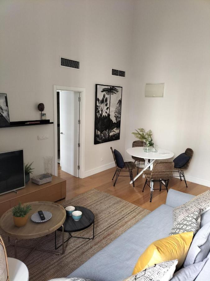 Coqueto Apartamento Junto A La Catedral De Malaga. Lejlighed Eksteriør billede