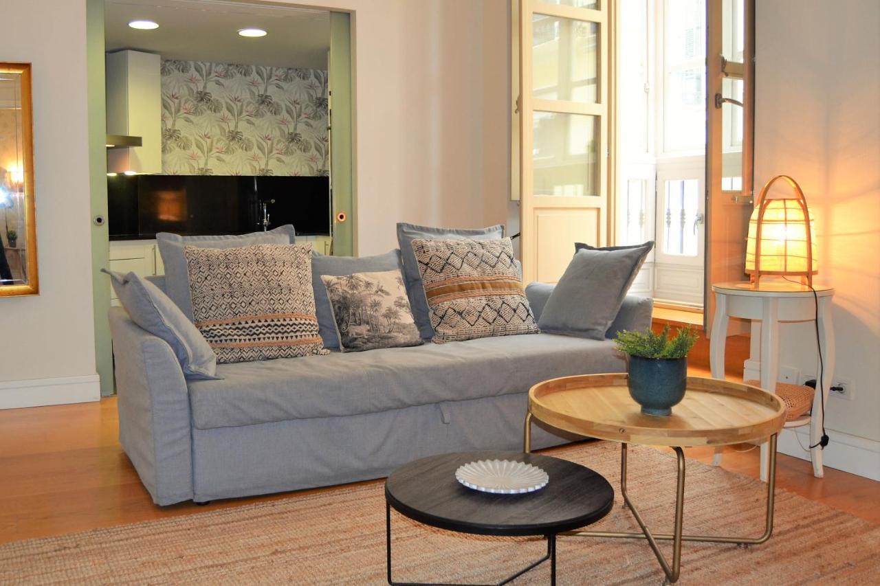 Coqueto Apartamento Junto A La Catedral De Malaga. Lejlighed Eksteriør billede