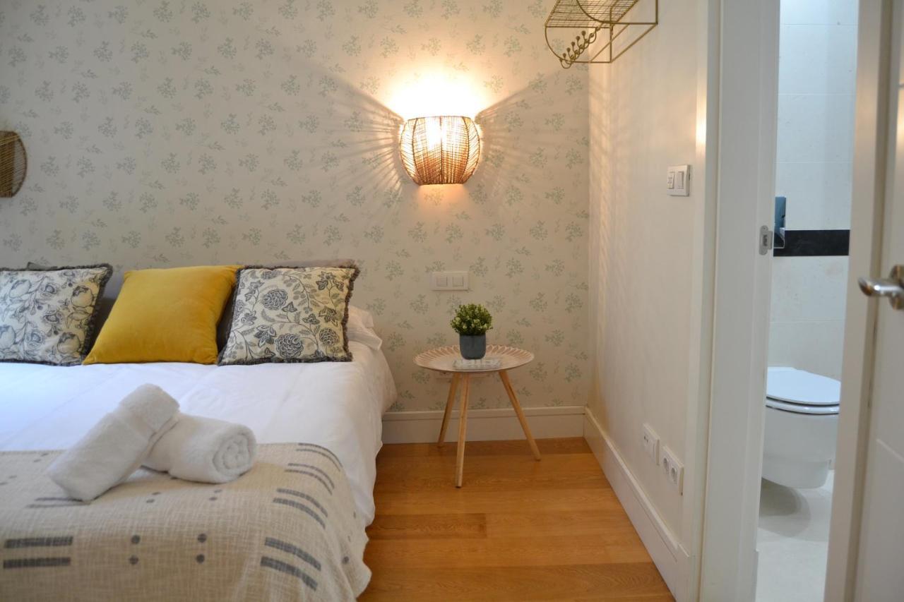 Coqueto Apartamento Junto A La Catedral De Malaga. Lejlighed Eksteriør billede