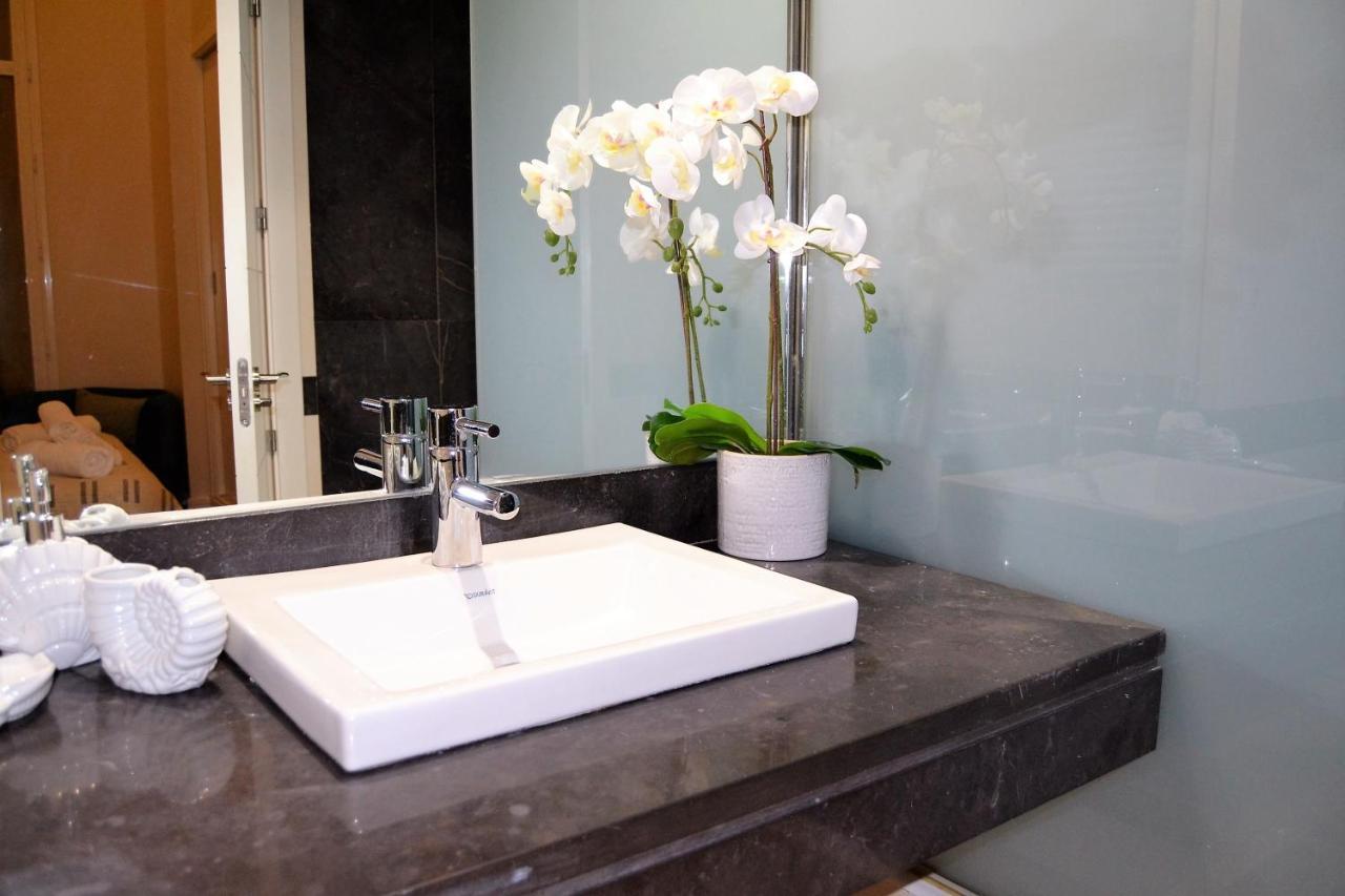 Coqueto Apartamento Junto A La Catedral De Malaga. Lejlighed Eksteriør billede